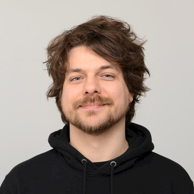 Portraitbild Dennis Leick